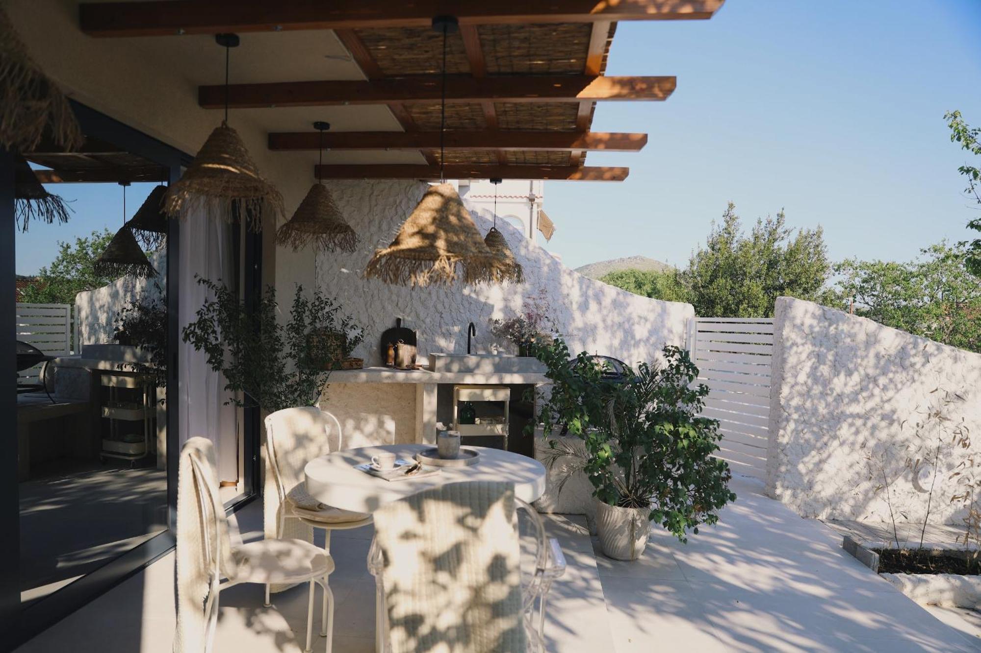 The Residence Bilice Exterior photo